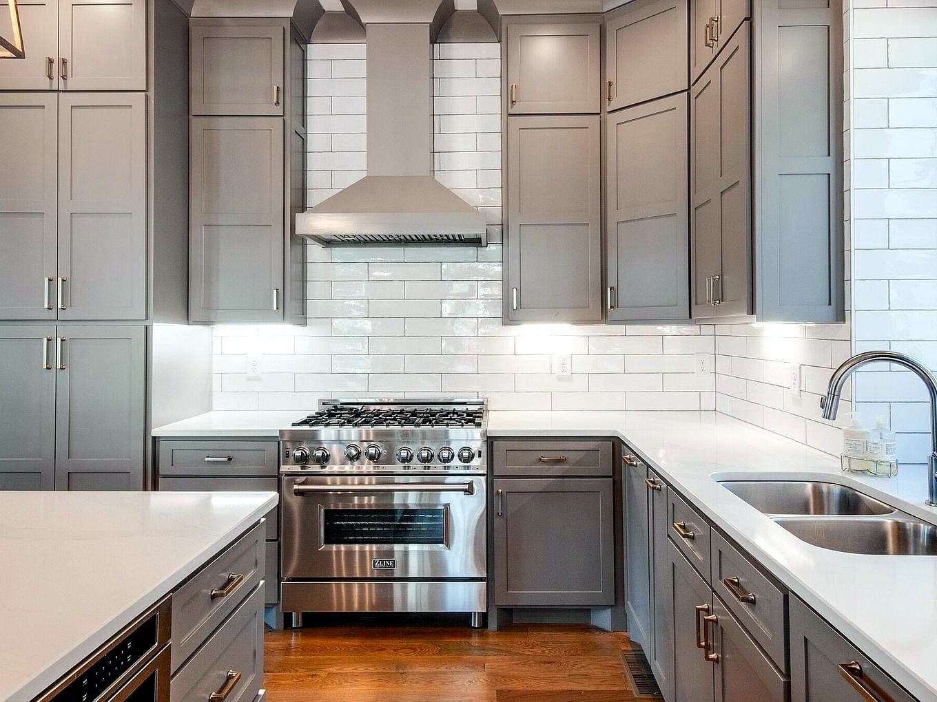 Kitchen Remodeling Contractors in Chicago, IL 03